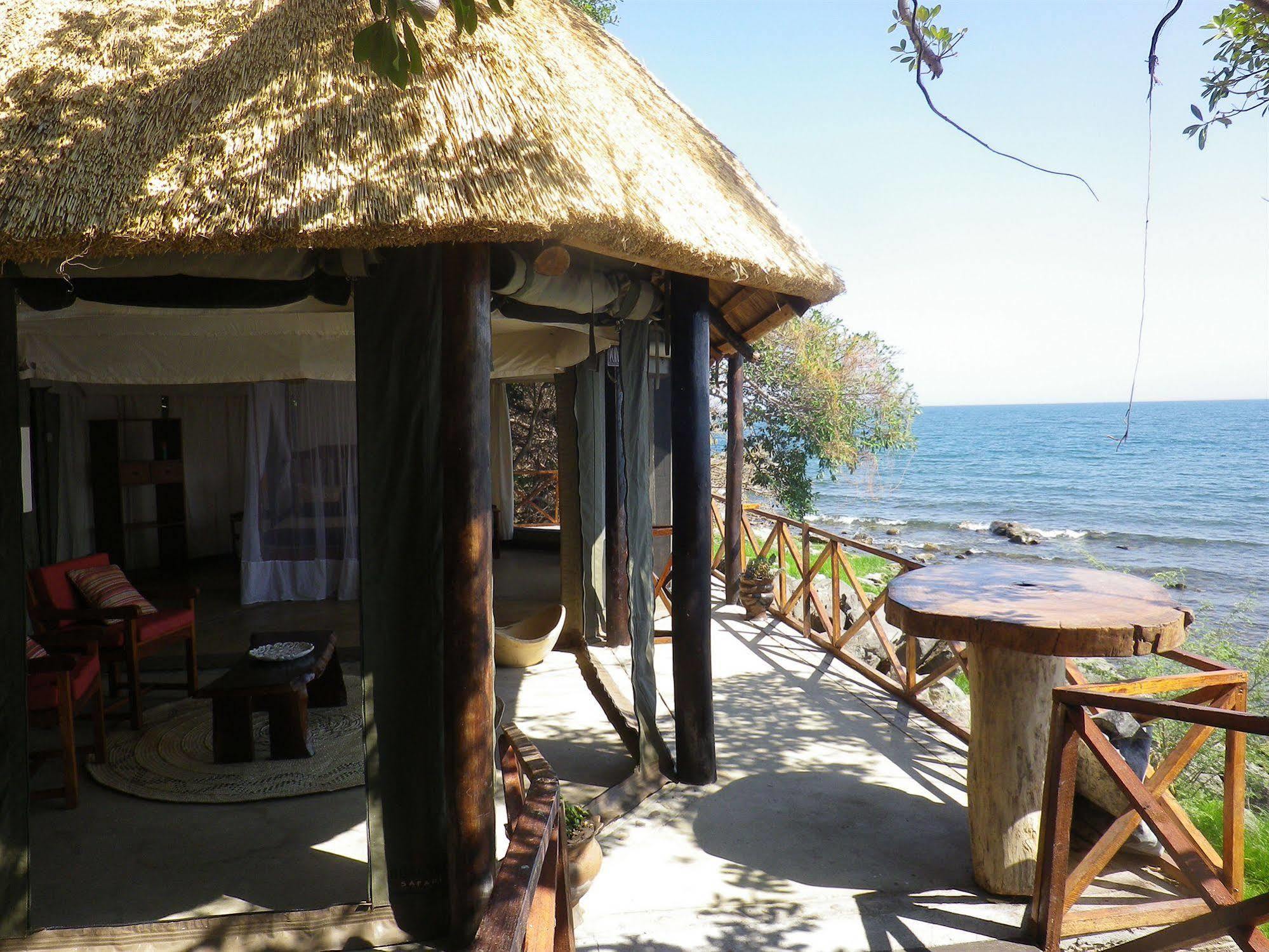 Blue Zebra Island Lodge Senga Exteriör bild
