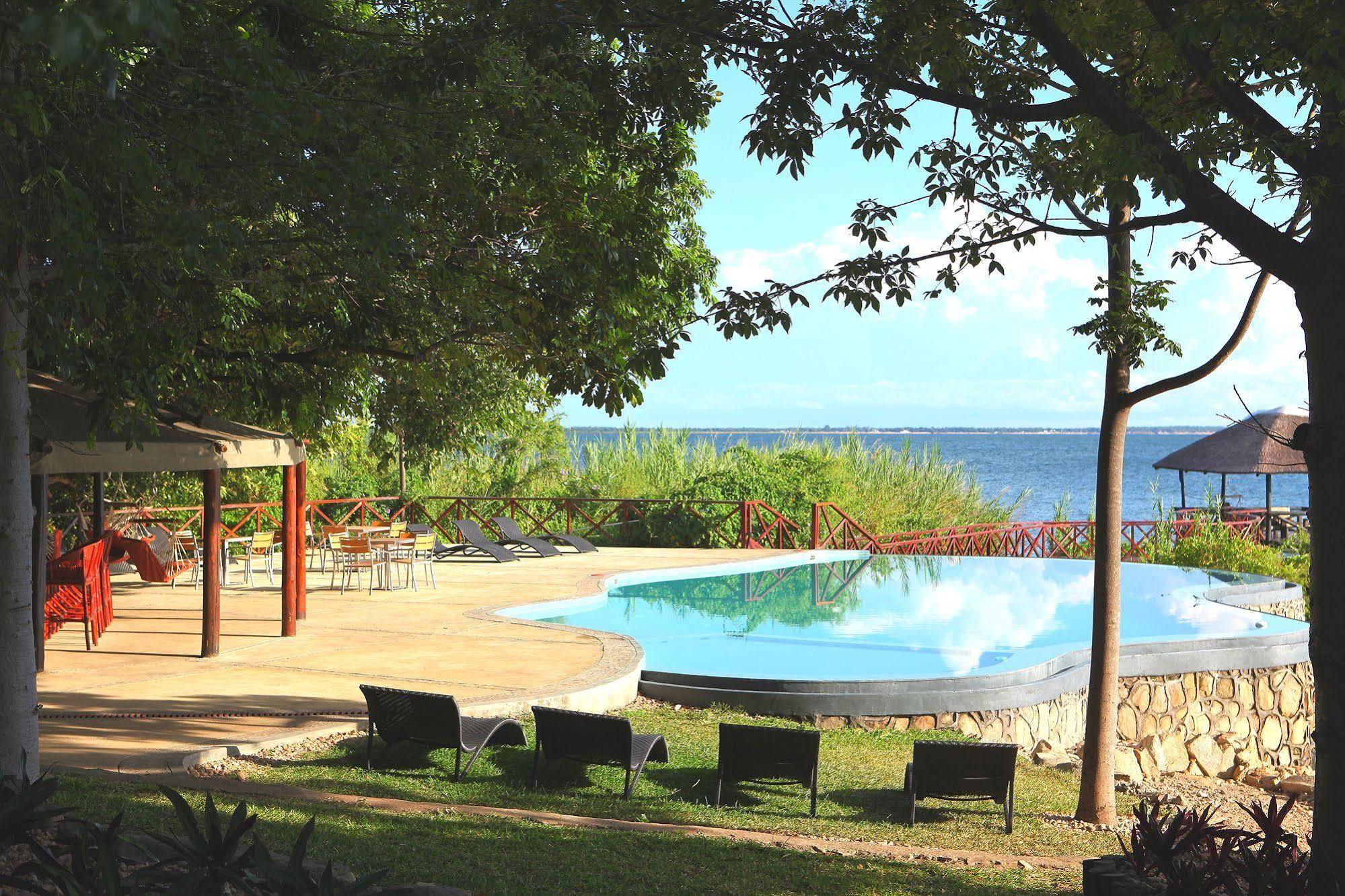 Blue Zebra Island Lodge Senga Exteriör bild